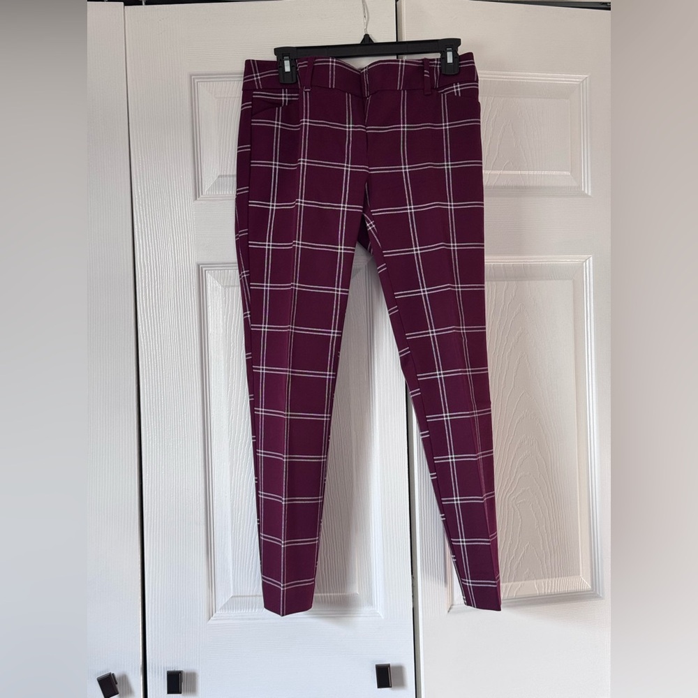New York & CO Plaid Burgundy Pants